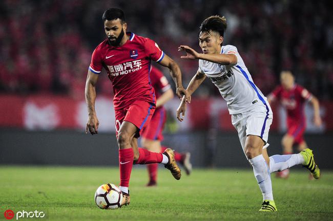 重庆斯威主场面对国安，能否突破对手防线？