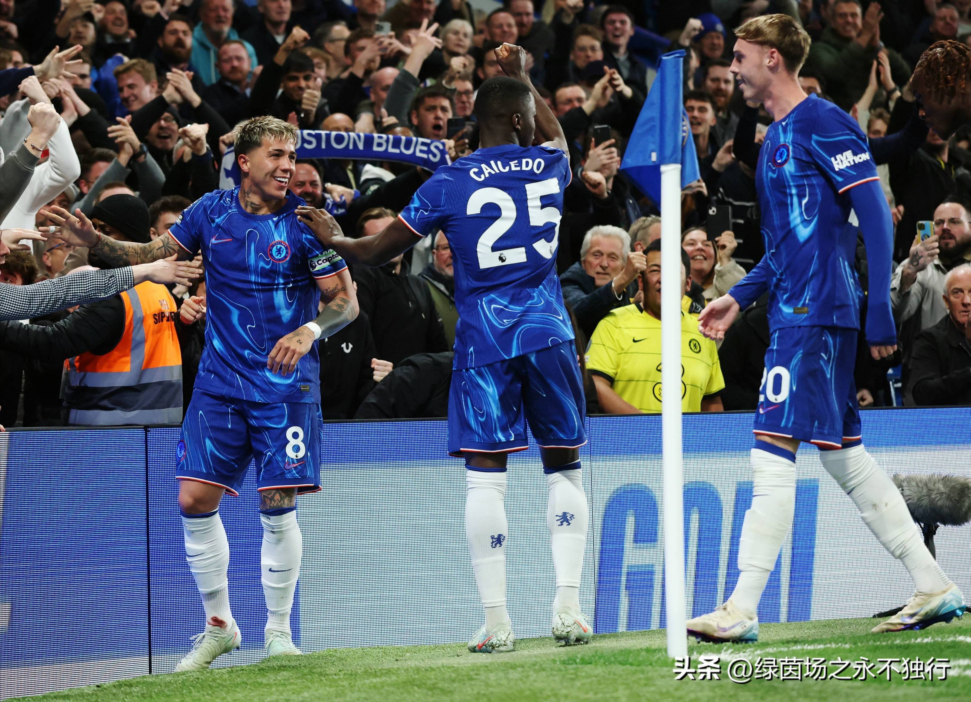 乐鱼官方网站-切尔西经验丰富，战术谋略处处精彩