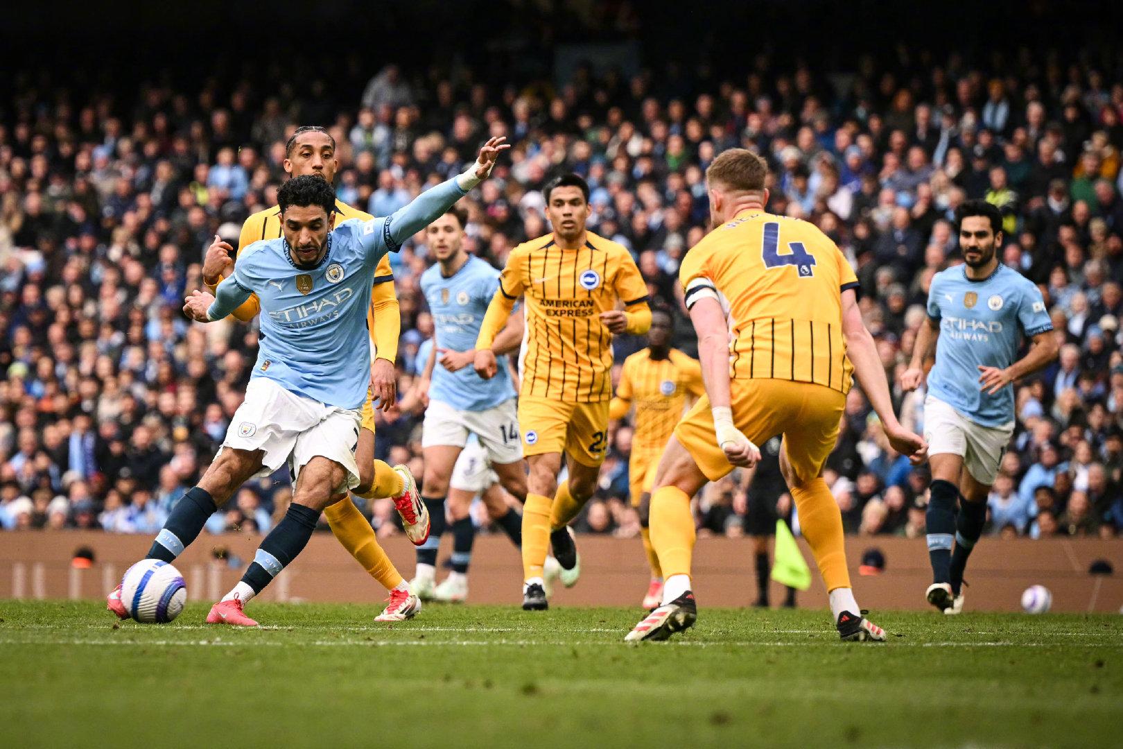 leyu乐鱼体育中国-曼联客战狼队失利，英超榜首位置动摇