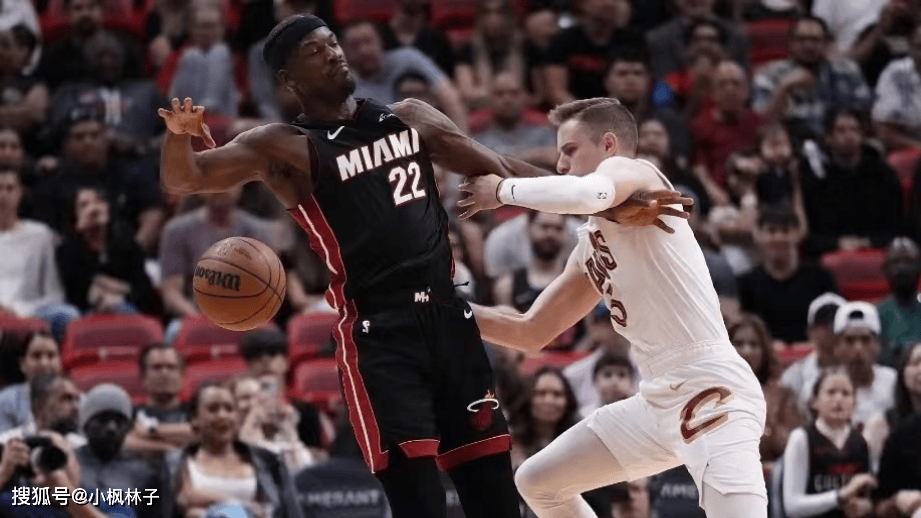 猛龙主场大胜骑士保持不败