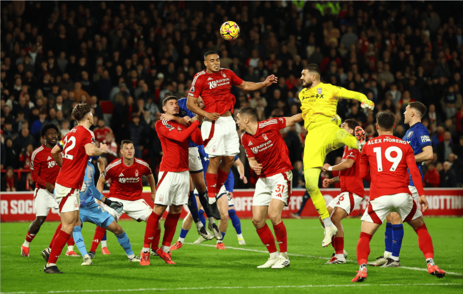 乐鱼体育官网网页版-欧洲足球盛事诱人无限，冠军之路激情风云