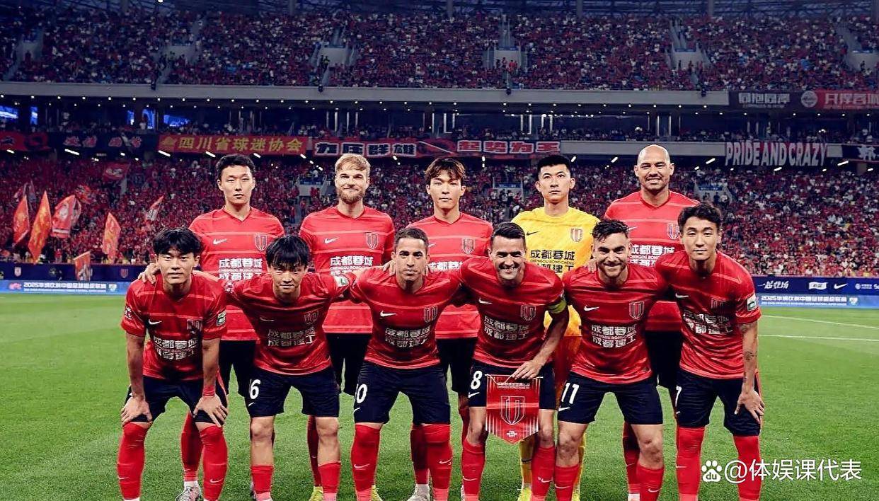 乐鱼体育在线娱乐-热门队伍换帅！中超劲旅携手名帅冲刺季后赛