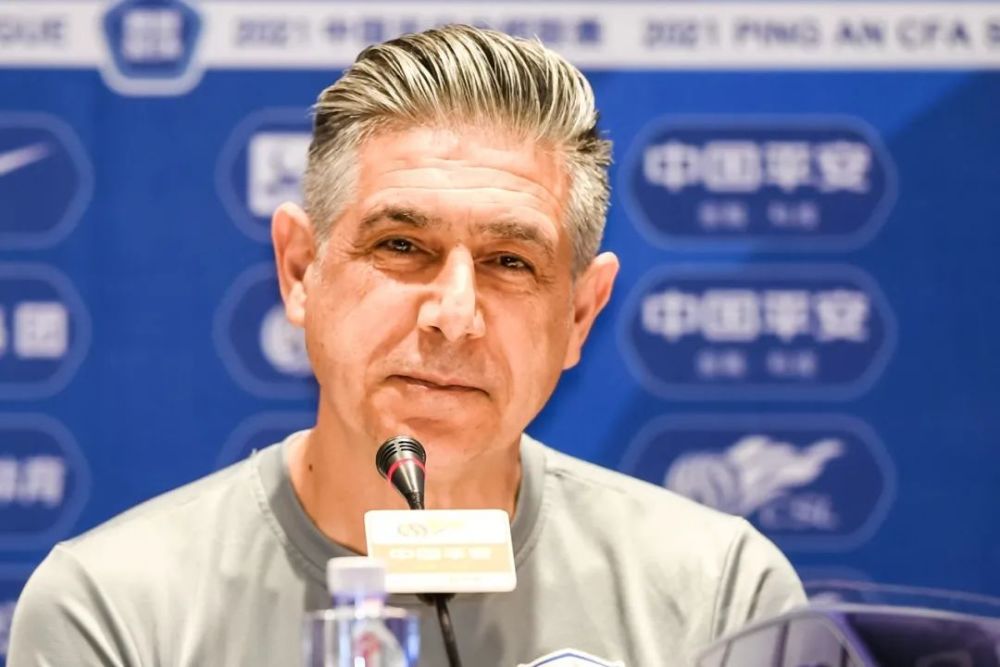 国内俱乐部全力备战,积极展现实力与激情 国内俱乐部全力备战,积极展现实力与激情