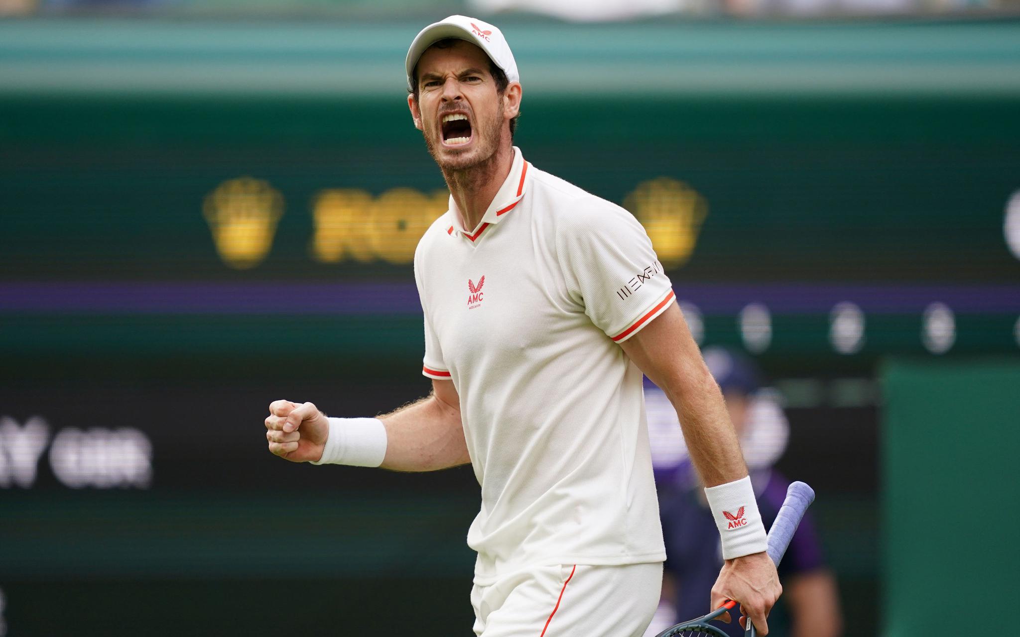 温网险胜年终总决赛，穆雷惊艳四座